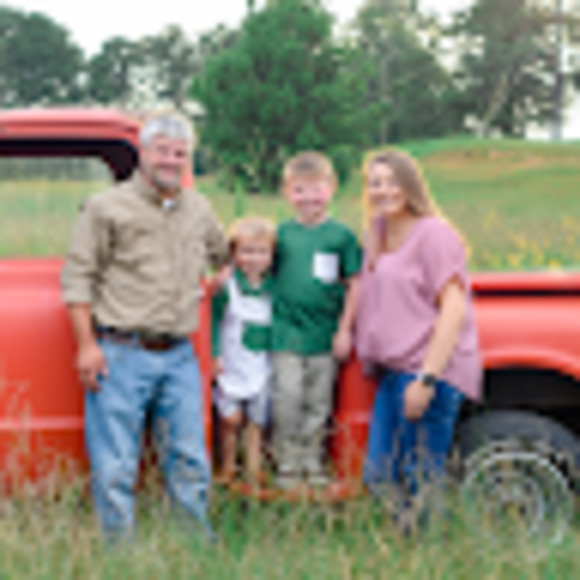 Meet your Posher, Robin - Picture 1 of 1